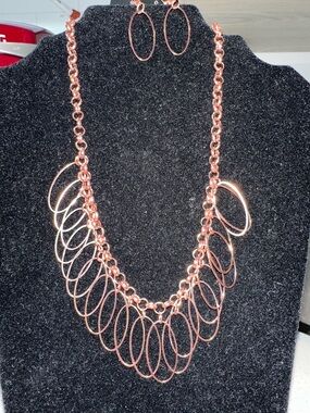 Rose Gold Layered Oval-Loop Necklace with Matching Earrings